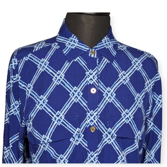 NWOT C. Wonder Printed Button Down Top Navy & White Patterned Size 12 - Picture 1 of 16